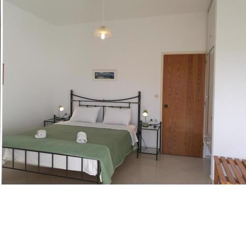 FINIKAS APARTMENTS