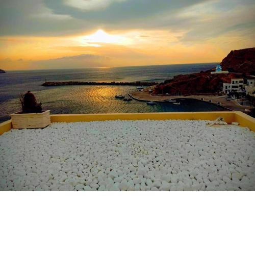 Finiki Villas
