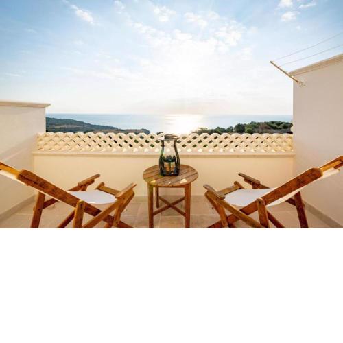 FinisTerrae Rooms and Suites