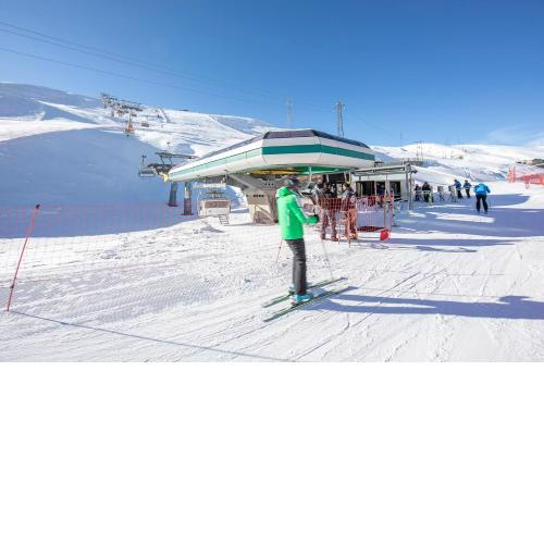 Fiocco Di Neve Ski in- Ski out - Happy Rentals