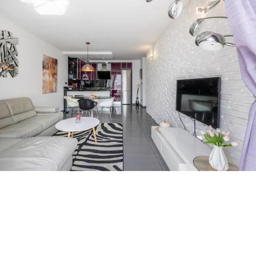 First choice apartment
