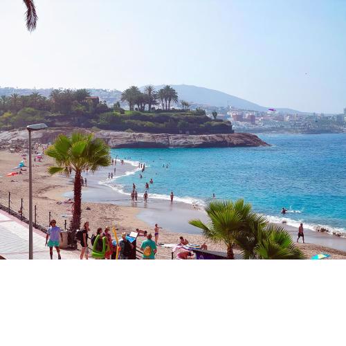 First line apartment in El Beril Playa del Duque PD1
