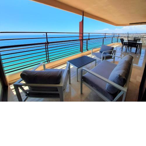 First Line Las Arenas Apartment P Benidorm