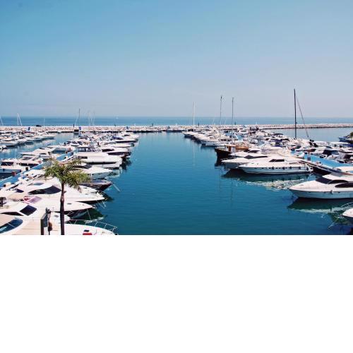 First Line Luxury Penthouse, Puerto Banús, Marbella