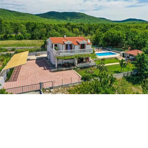 Five-Bedroom Holiday Home in Blato Na Cetini