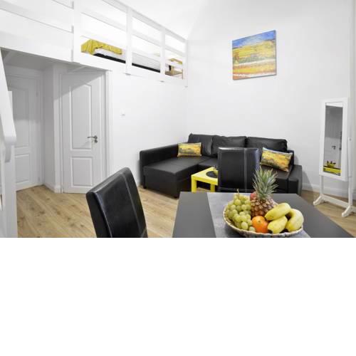 Five Seasons Apartments