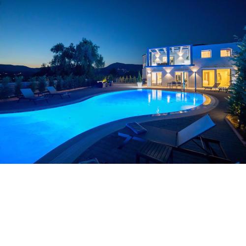 Five Stars Villa