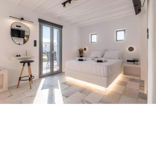 FK Luxury Suites - Orkos Beach