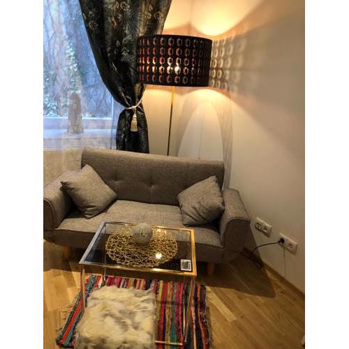 Flair and Design Apartment!