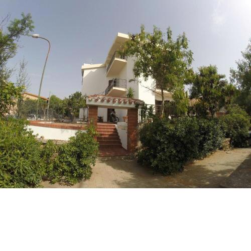 Flamingo Residence