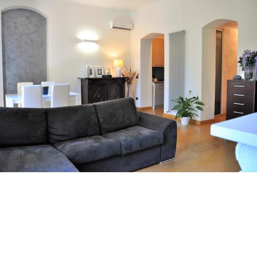 Flat 81
