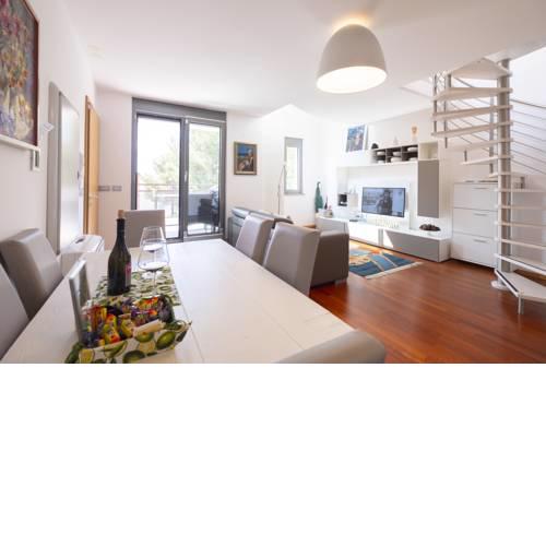 Flat at the seafront