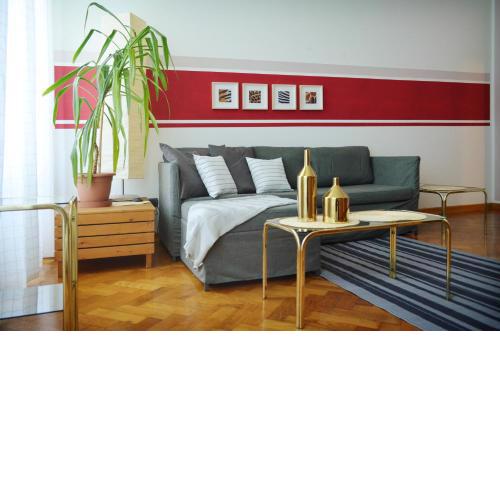 Flat Belpoggio 13