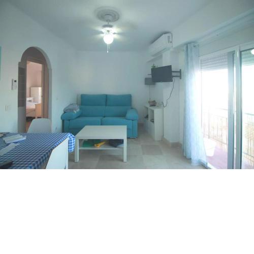 Flat close to old town and beach