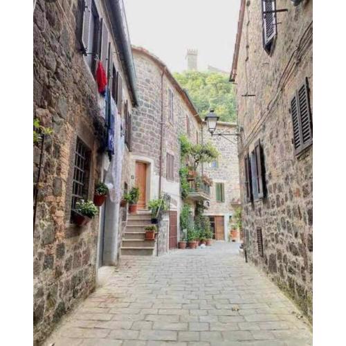 Flat Ghino di Tacco historical centre Radicofani