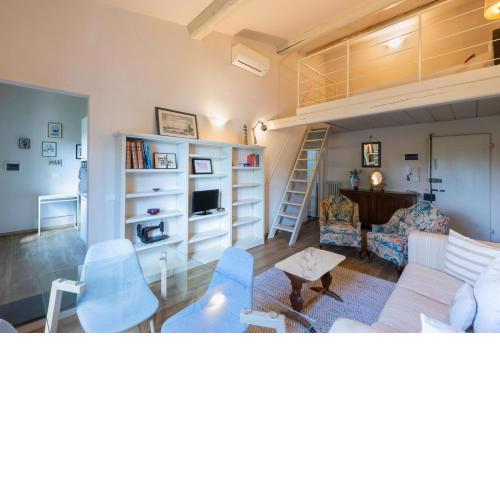 Flat Juana -Bright apartment Santa Maria Novella