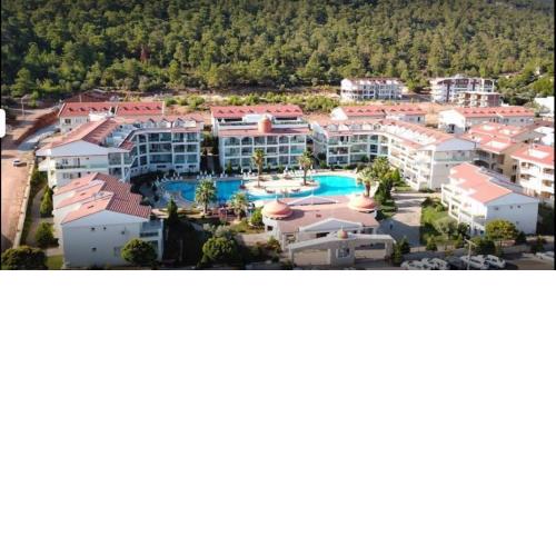 Flat near Beach in Didim with Shared Pool