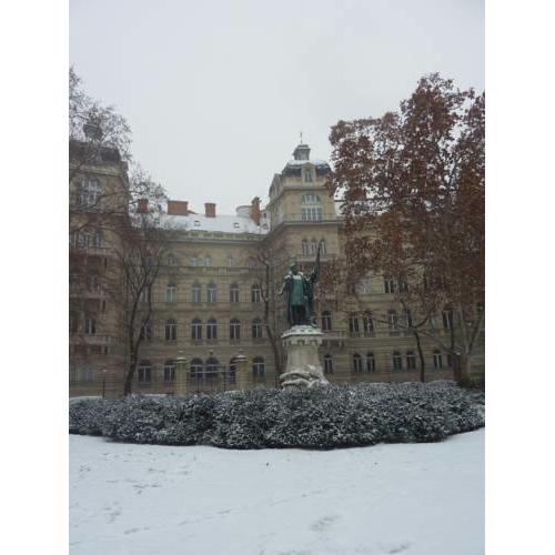 Flat On Andrássy Avenue