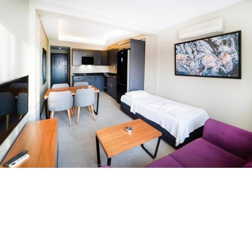 Flat Studio with Jacuzzi in Fethiye