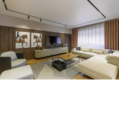 Flat w Pool Garden 3 min to Beach in Antalya