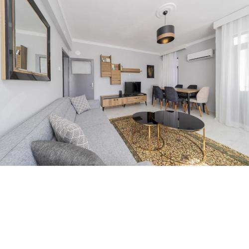 Flat with Balcony 2 min to Hadrian Gates