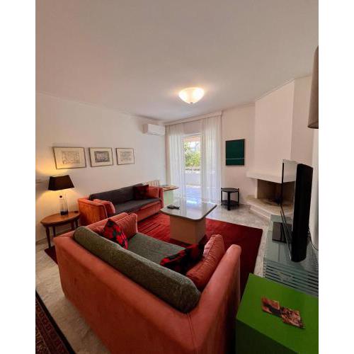 Flat with Indoor Parking in Marousi Athens near Hospitals and OAKA