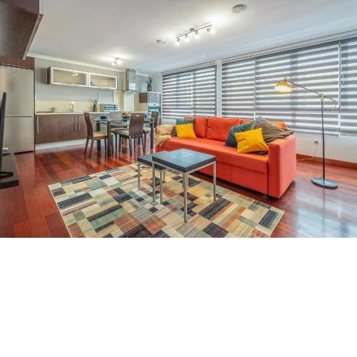 Flatguest Albareda Penthouse