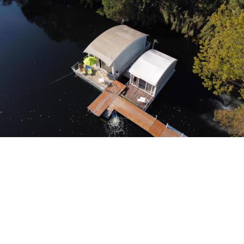 Floating House Embé Experience
