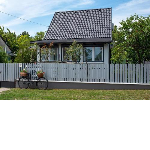 Flóra Apartman