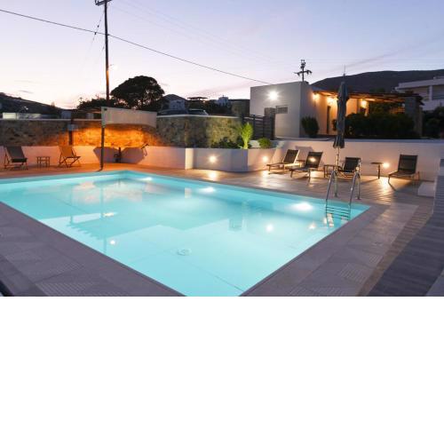 Flora's beach and pool villa in Syros