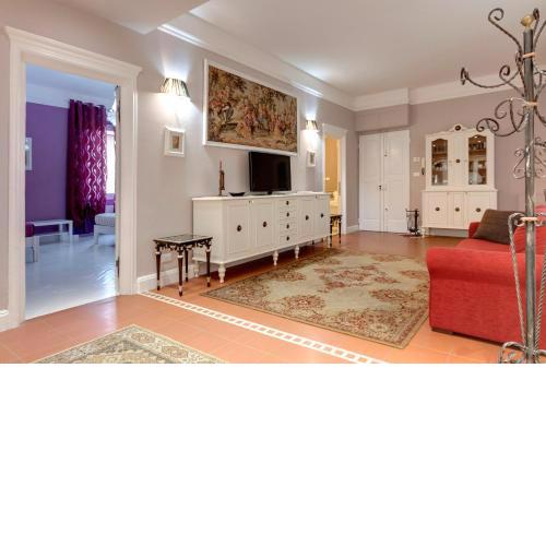 Florence Apartments, Home Feeling