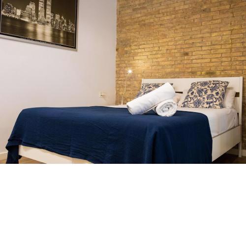 FLORIT FLATS - Cozy Loft by the Central Market