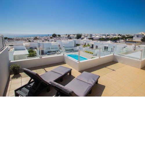 Flower Beach Suite 25