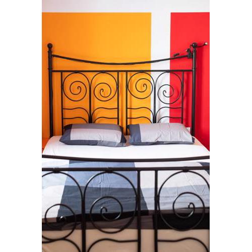 Fluxus Hostel