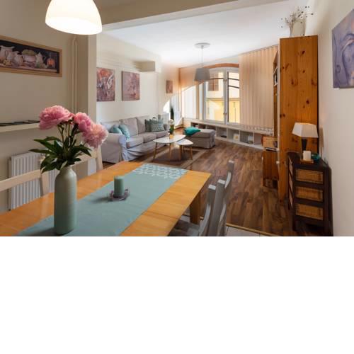 Főnix Apartment