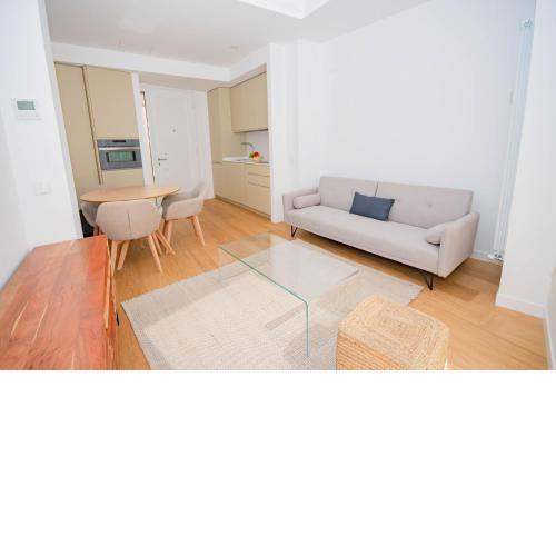 For You Rentals Bonito y acogedor apartamento cerca al Estadio Bernabeu - Madrid VDS28