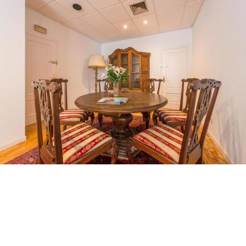 For You Rentals Velazquez apartment VEL55