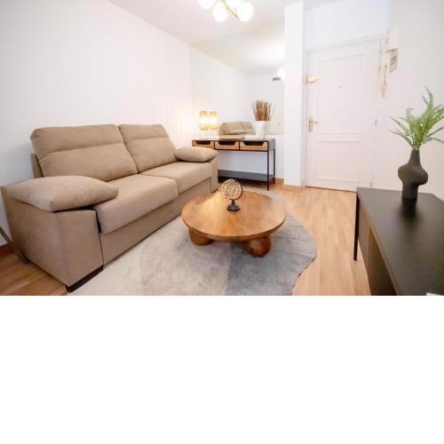 For Your Rentals Coqueto y delicado apartamento Plaza Las Ventas Madrid LND21