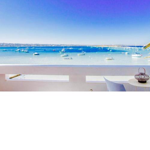 FORMENTERA WHITE ESTUDIOS