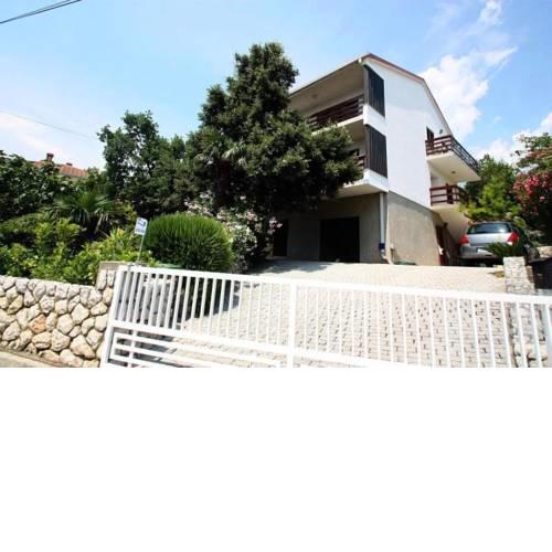 Four-Bedroom Apartment in Crikvenica I