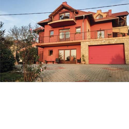 Four-Bedroom Apartment in Keszthely