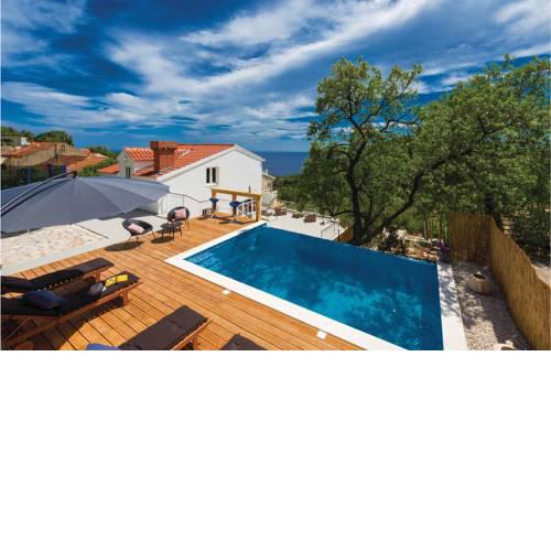 Four-Bedroom Holiday Home in Babino Polje