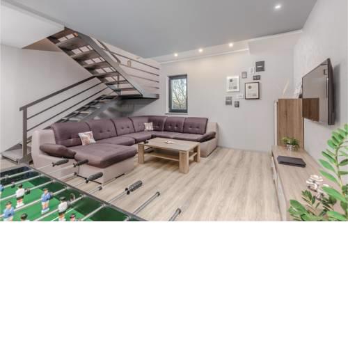 Four-Bedroom Holiday Home in Barban