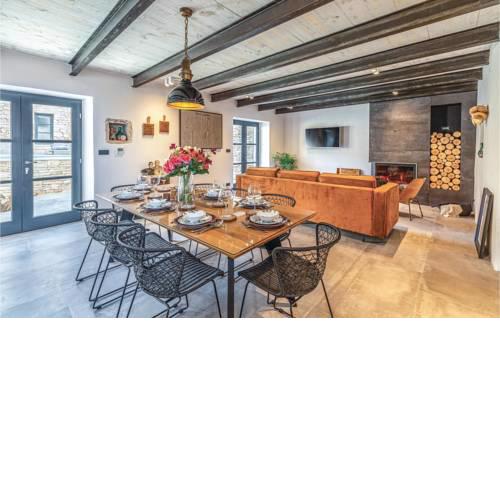Four-Bedroom Holiday Home in Golas