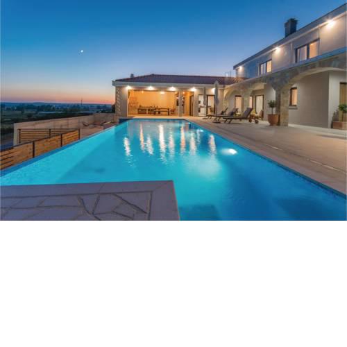 Four-Bedroom Holiday Home in Kakma