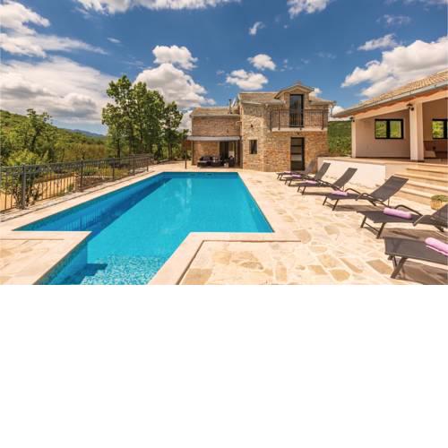Four-Bedroom Holiday Home in Krivodol