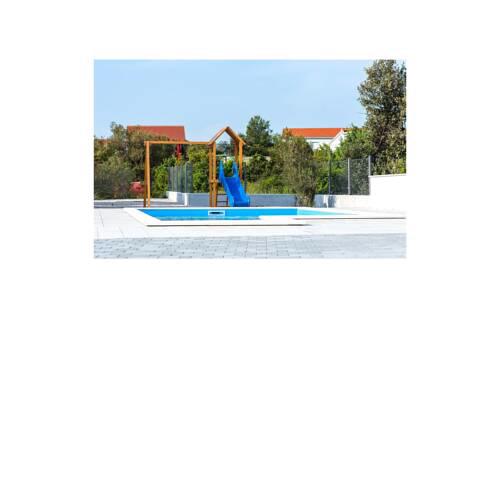 Four-Bedroom Holiday Home in Razanj
