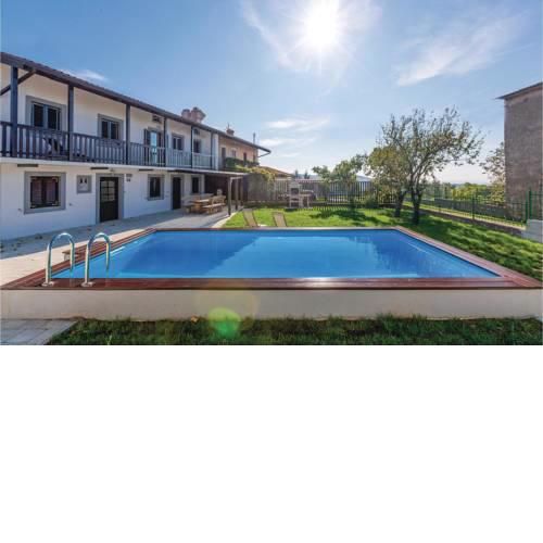 Four-Bedroom Holiday Home in Sela na Krasu