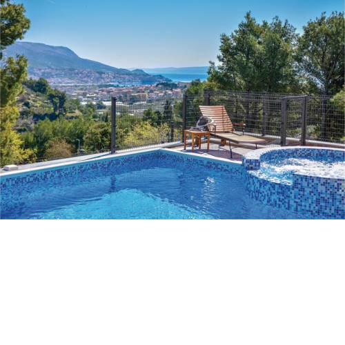 Four-Bedroom Holiday Home in Split