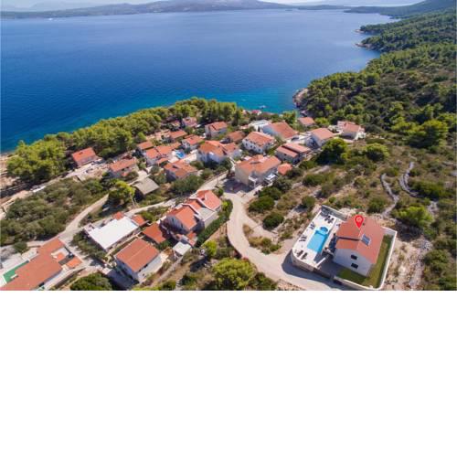 Four-Bedroom Holiday Home in Stomorska